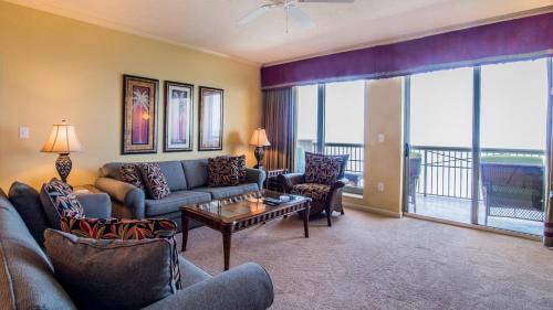 Arcadian Shores House | Margate #2203 - Scott & Faith's