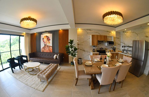 San Salvador Apartment | Margo 306- Luxe, Elegant & Cozy Condo- City Center