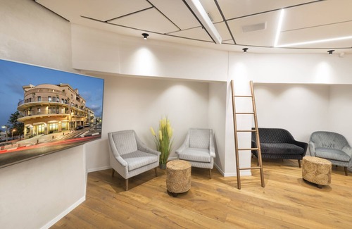 Jaffa Hotel | Margosa Hotel