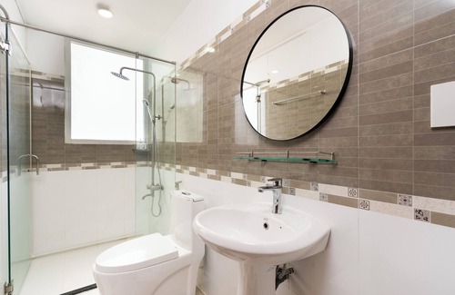 Bui Thi Xuan Hotel | Mari Queen Hotel - Suong Nguyet Anh