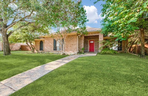 Carrollton House | Maria's Secret Garden