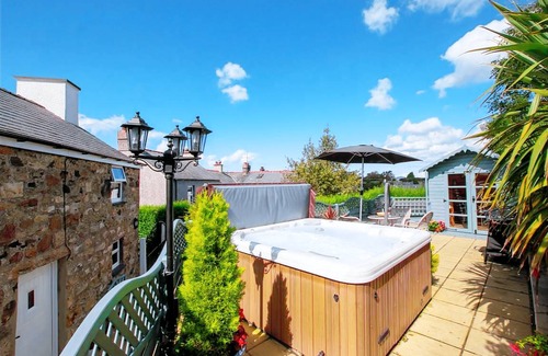 Llanbedrog Cottage | Marian Graig