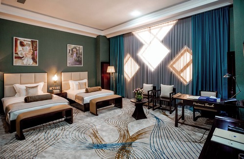 Novkhana Hotel | Mariana Trench Hotel & SPA