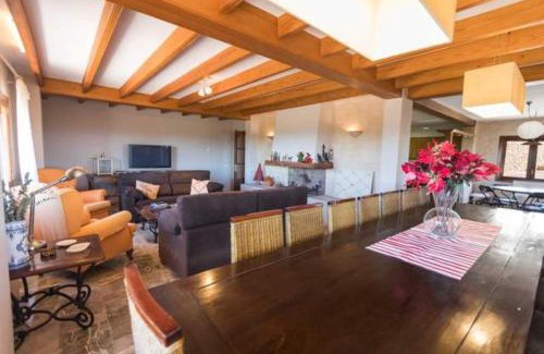 Inca Villa | Maribel
