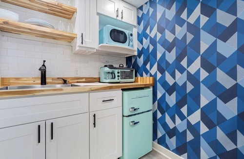 Marietta Apartment | Marietta Square Suites - Suite3 - Cozy Studio!