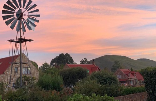 Dullstroom House | Marigold's 37 Critchley Common