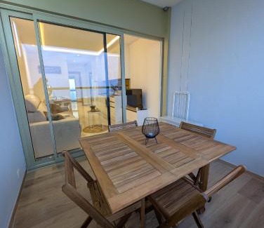 Villeneuve Loubet Beach Apartment | Marina Baie des Anges, Sublime Studio rénové