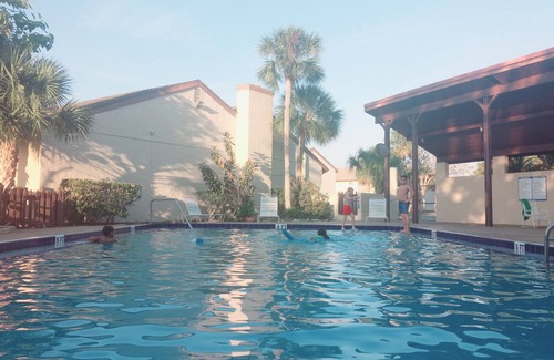 Park East Apartment | Marina downtown