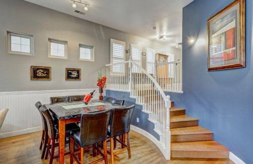 Sparks House | Marina Escape-Lake-Family-Fishing-Casino
