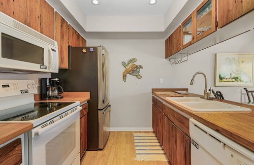 Bokeelia Condo | Marina Gardens Condo, 2/2 with Incredible Endless Water Views! Boat Lift Included!