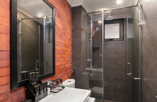 Hang Bac Hotel | Marina Hotel