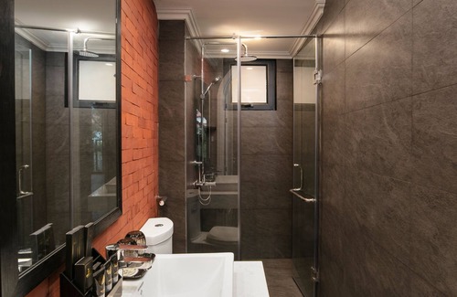 Hang Bac Hotel | Marina Hotel