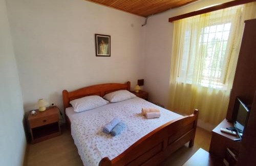 Sveti Jakov Apartment | Marina