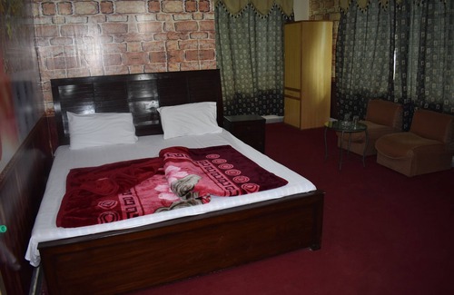 Kuzagali Hotel | Marina Inn Guest House