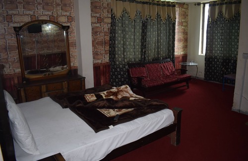 Kuzagali Hotel | Marina Inn Guest House