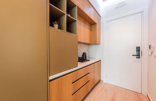 Durres Apartment | Marina Luxury Suite 102 Sea View