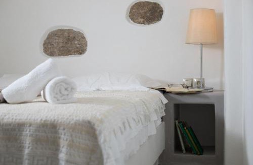 Koronos House | Marina's traditional stone house
