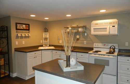 Charlevoix House | Marina Suite - Beautiful Downtown Charlevoix