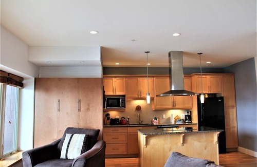 Ucluelet Condo | Marina View