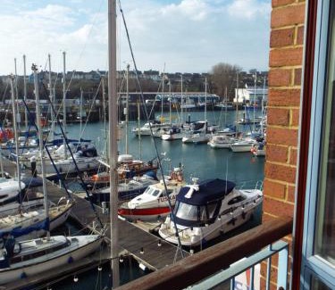 Milford Haven Apartment | Marina View