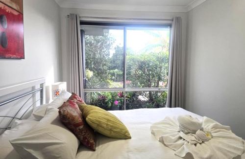 Banksia Beach House | Marina Views