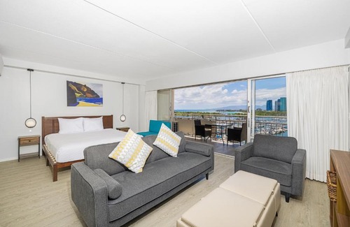 Waikiki Hotel | Marina Views Studio - Ilikai, 941