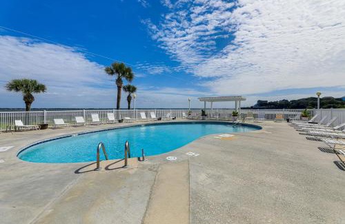 Salter Path Apartment | Marina Views, Walk to Beach Atlantic Beach Condo!