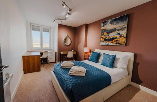 Seafront Apartment | Marina with a view/2 bd flat