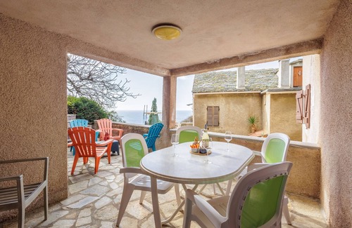 Chine Apartment | Marinca - appartement au coeur du Cap Corse