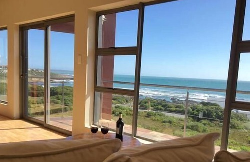 De Kelders House | Marine 5 Guesthouse