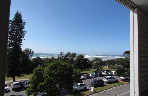 Kingscliff Hotel | Marine Boutique Studio - Ocean View