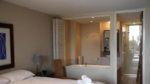 Kingscliff Hotel | Marine Boutique Studio - Ocean View