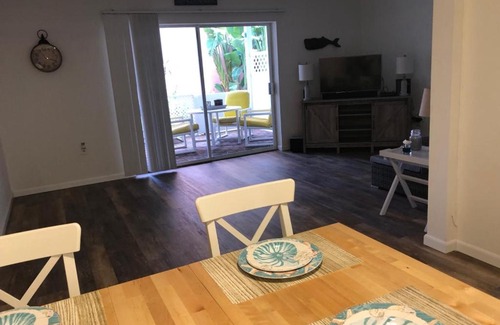 Bayview Apartment | Marine Cottage Beach