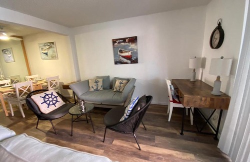 Bayview Apartment | Marine Cottage Beach