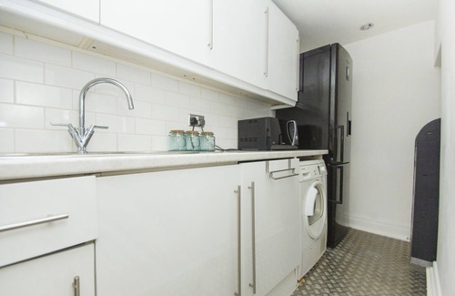 Brighton House | Marine Gardens Central by Brighton Holiday Lets