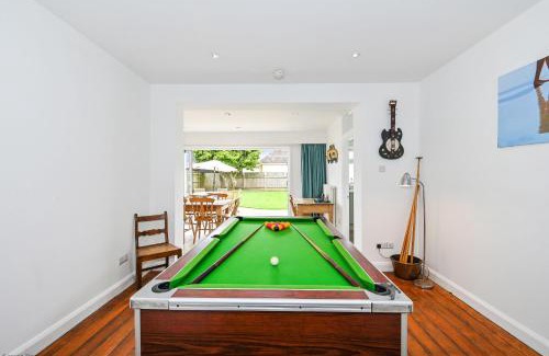 East Wittering House | Marine House by inspirestays-com