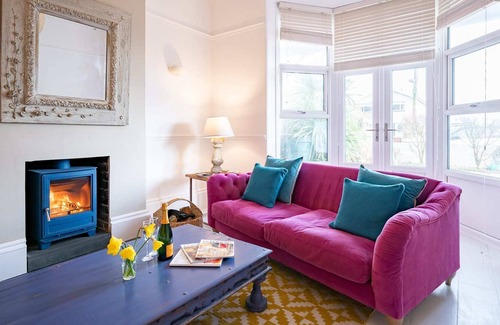 Pevensey Villa | Marine House Jewel of Pevensey