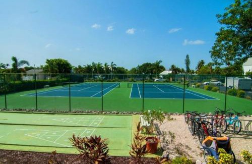 Sanibel House | Mariner Pointe #542