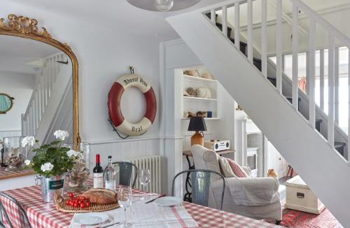 Deal House | Mariner's Cottage - on Kingsdown beach
