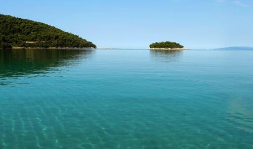 Dubrava Apartment | Marinero-Sea Breeze Escape in Zuljana