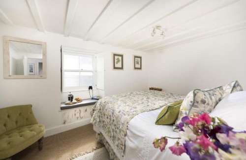 Mousehole House | Mariners Cottage, Mousehole