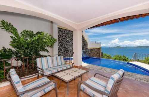 Playa Hermosa House | Mariners Point C1