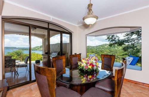 Playa Hermosa House | Mariners Point C1