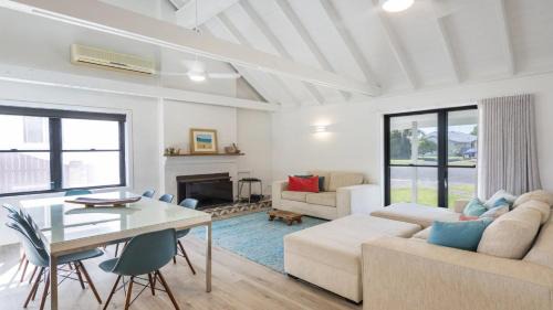 Yamba House | Mariners'quay