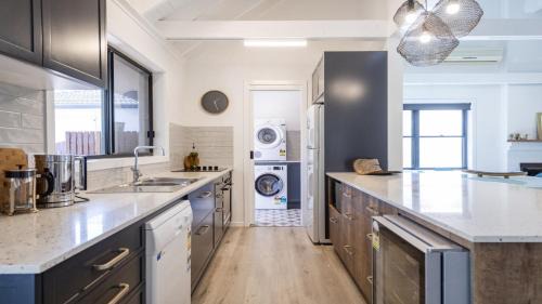 Yamba House | Mariners'quay