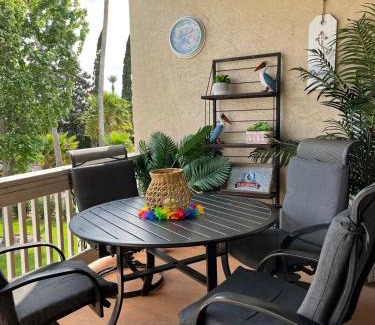 El Lago Apartment | Mariners Village Tranquil Condo
