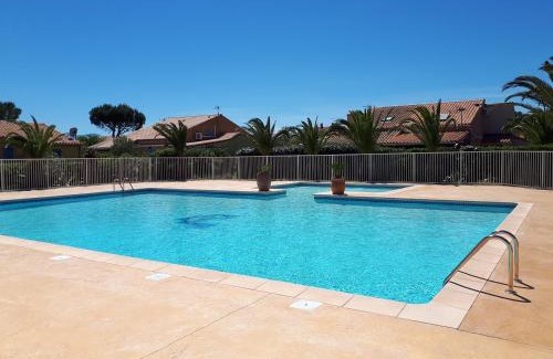 Saint-Cyprien Plage House | MARINES DU ROUSSILLON Villa en duplex très calme en résidence privée avec piscine - M65