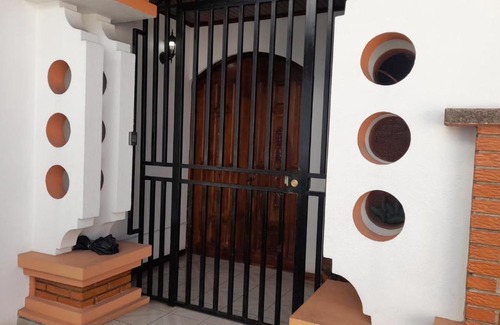 Alajuela House | Mario y Jeannette