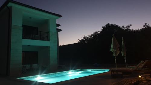 Vrbnik Apartment | Mariosa 2