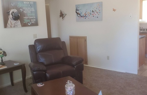 Mariposa Apartment | Mariposa Butterfly